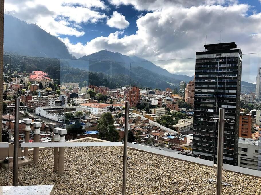 Апартаменты Acogedor Loft En Centro Internacional De Богота Экстерьер фото