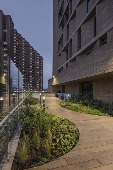 Апартаменты Acogedor Loft En Centro Internacional De Богота Экстерьер фото