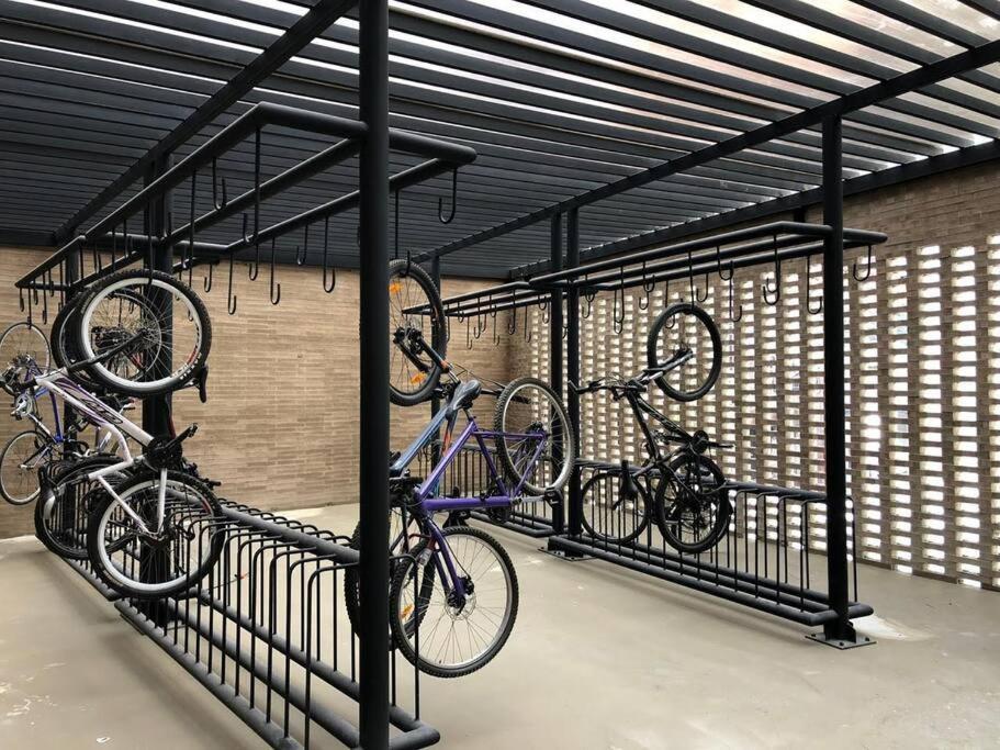 Апартаменты Acogedor Loft En Centro Internacional De Богота Экстерьер фото