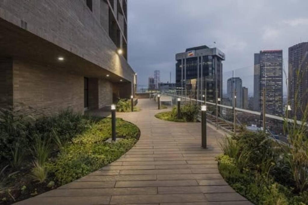 Апартаменты Acogedor Loft En Centro Internacional De Богота Экстерьер фото